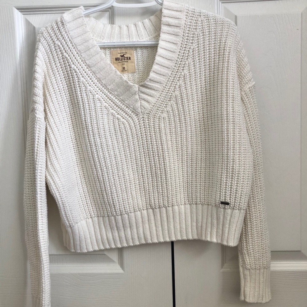 Oversized White Hollister Knit Sweater